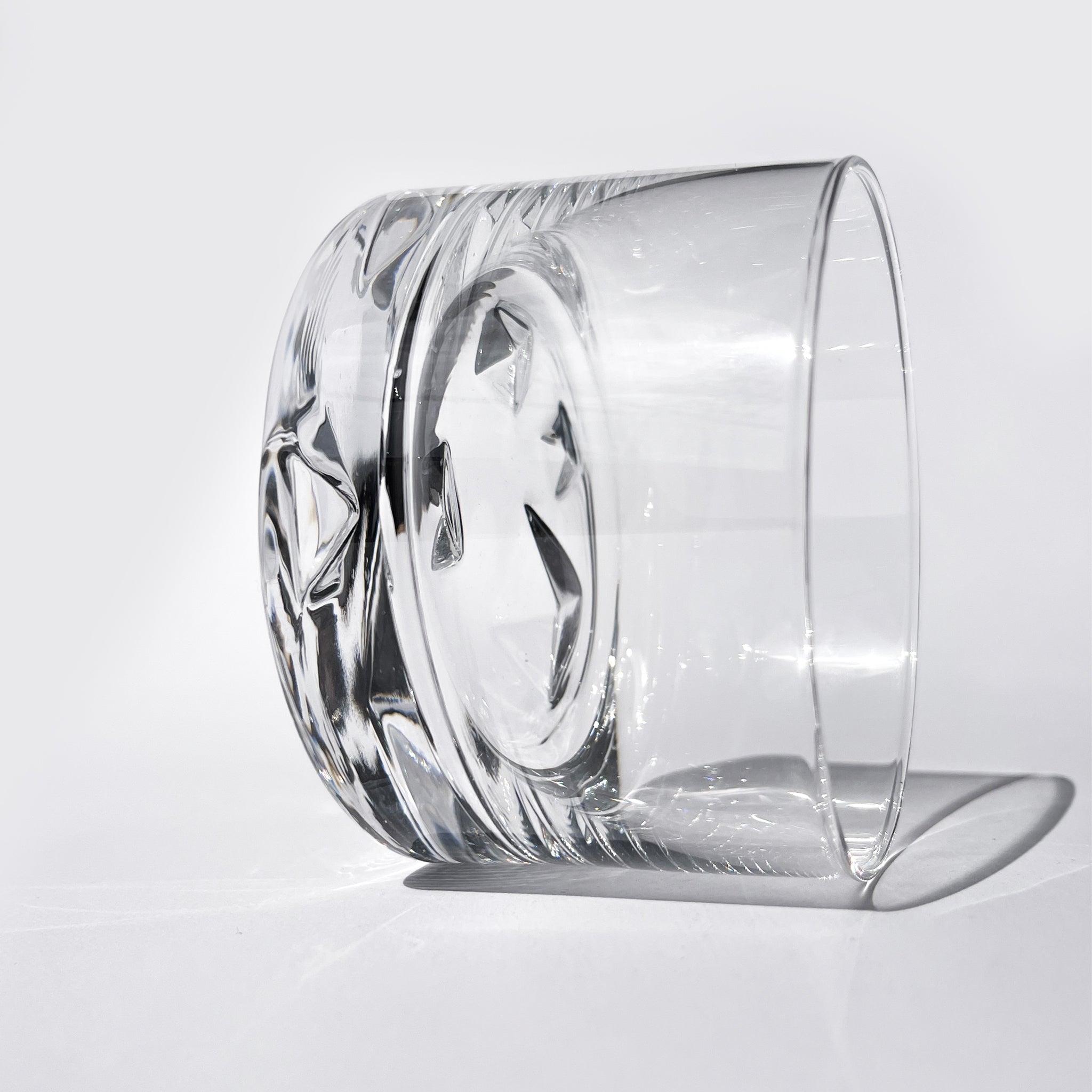 Set of 4 Jäänsärkijä / Icebreaker glasses by Tapio Wirkkala for Iittala, Finland, 1970s.