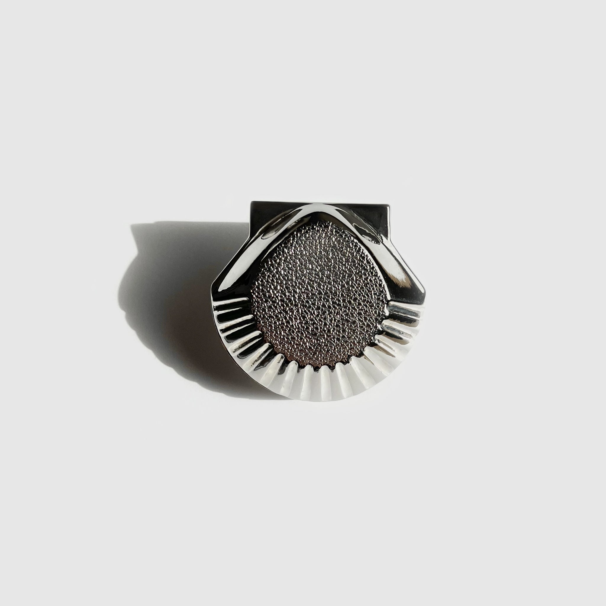Small silver scallop shell box.