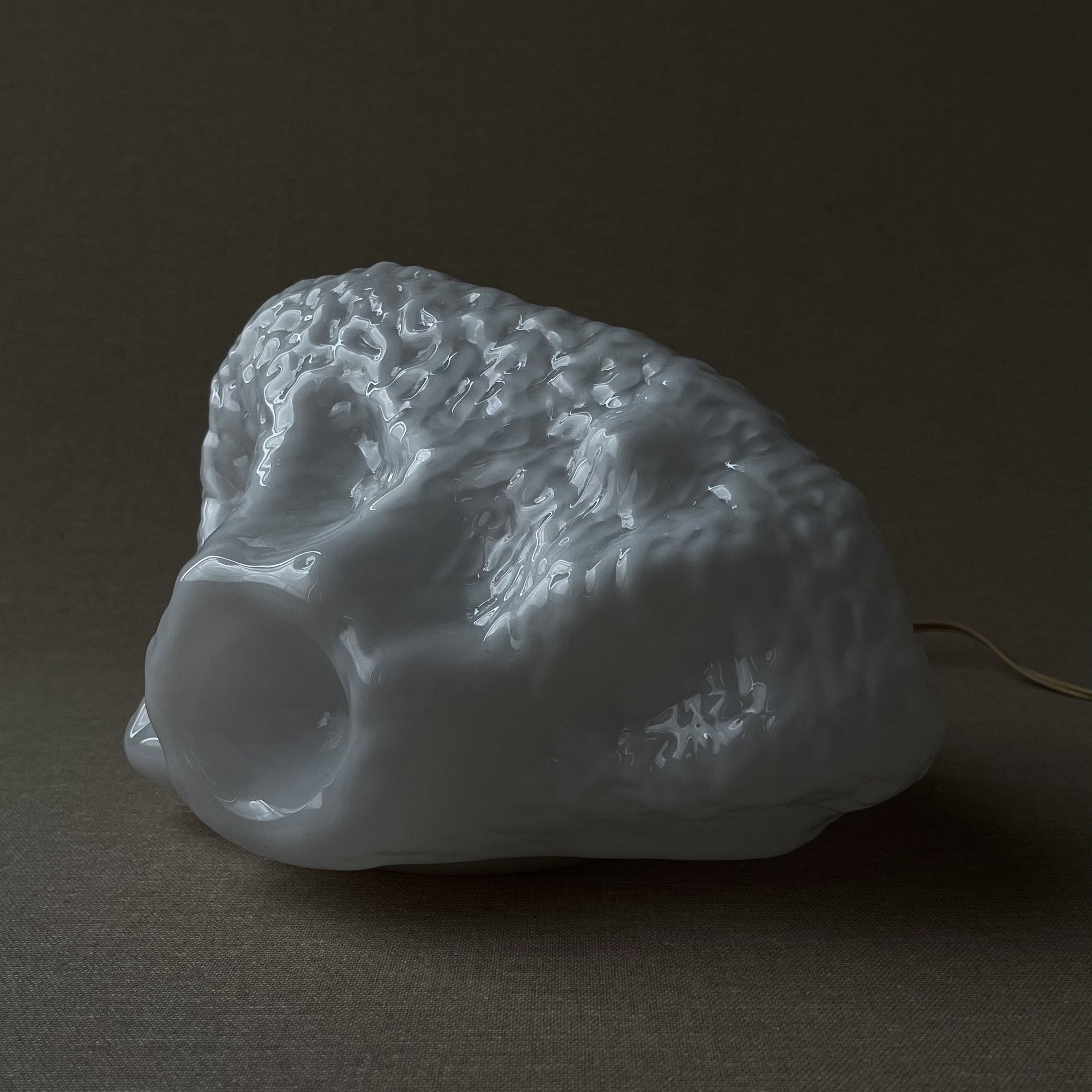Luminous Sculpture: Curves, Bubbles and Textures.