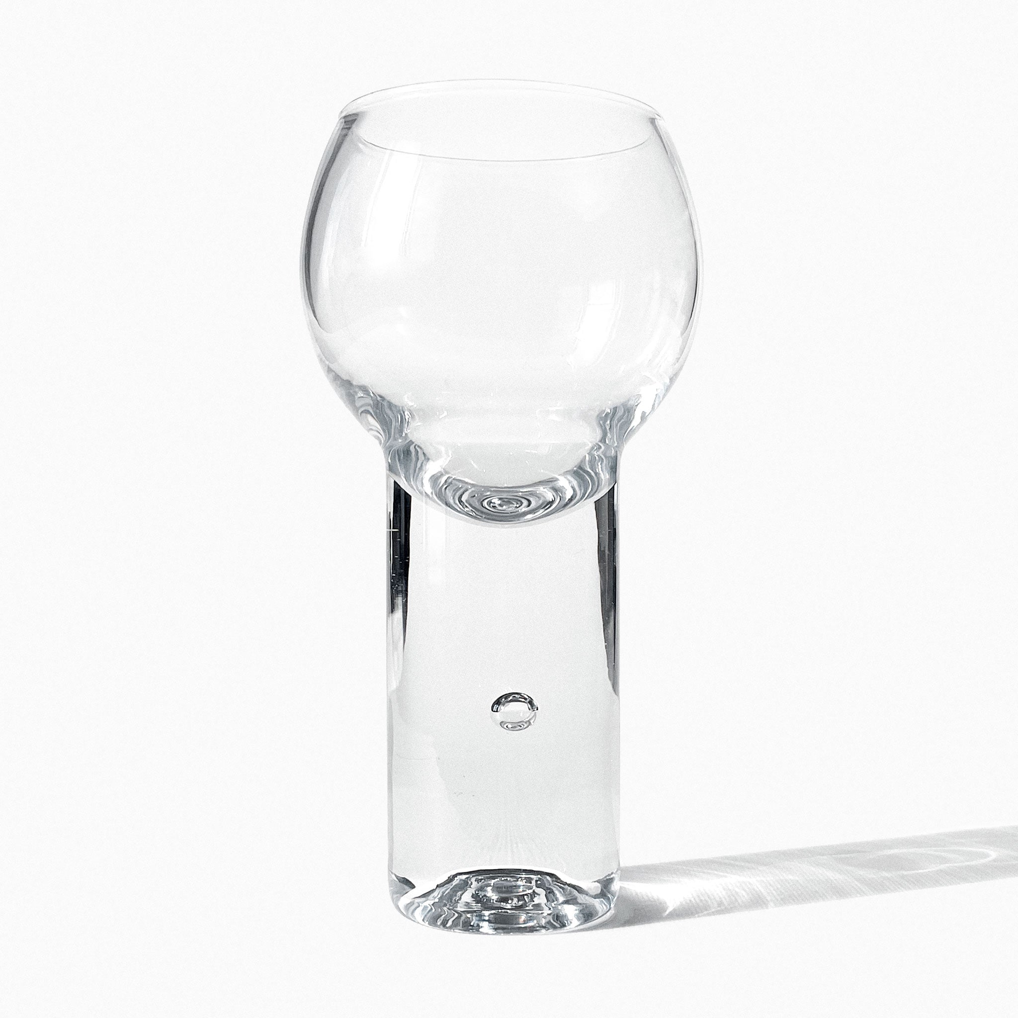 Set de 2 copas de vino con burbuja en la base, de Sergio Asti para Arnolfo di Cambio, Italia, 70s.